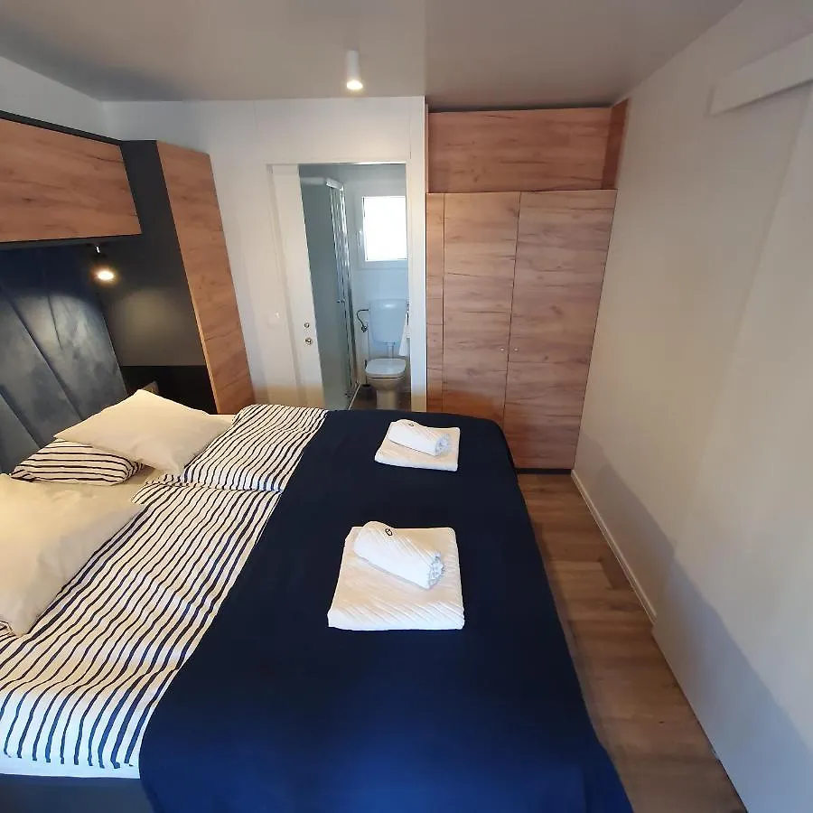 Biograd Mobile Home Oasis Biograd Na Moru 0*,