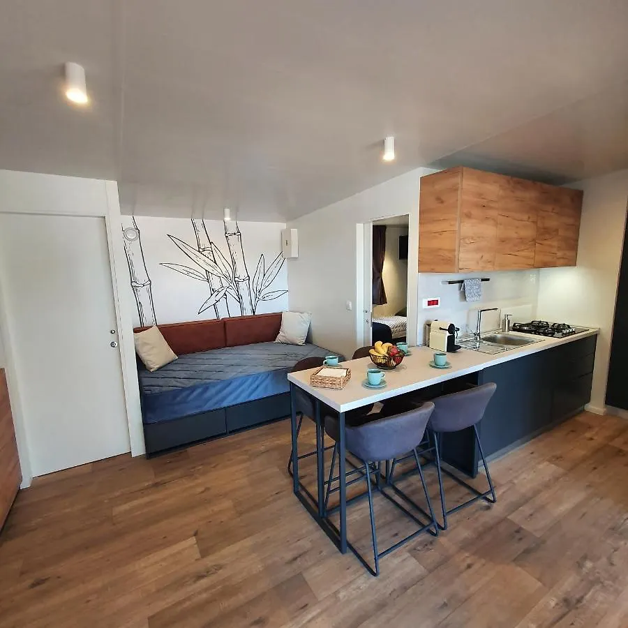 Biograd Mobile Home Oasis Biograd Na Moru 0*,